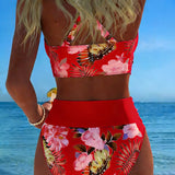 Bikini sa kontrastnim cvetnim uzorkom i rezom