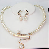 Elegantni set nakita sa biserima